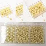 Deko-Perlen creme in verschiedenen Größen